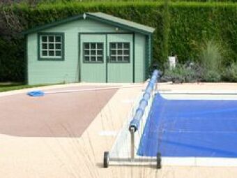 La protection de votre piscine : sécurité et propreté