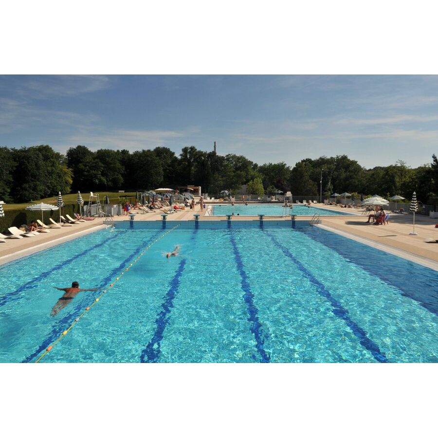 Piscine De Charbonnières Les Bains Horaires Tarifs Et