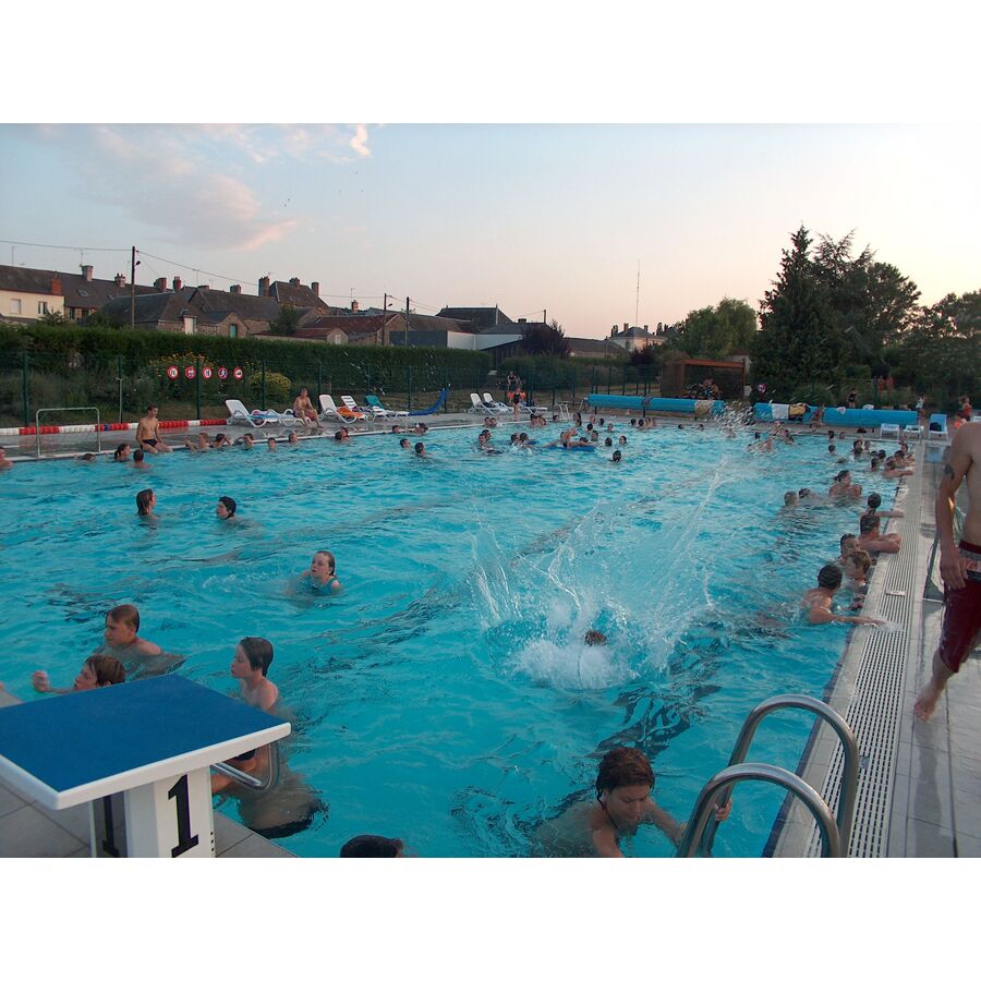 Piscine à Pré En Pail Horaires Tarifs Et Téléphone