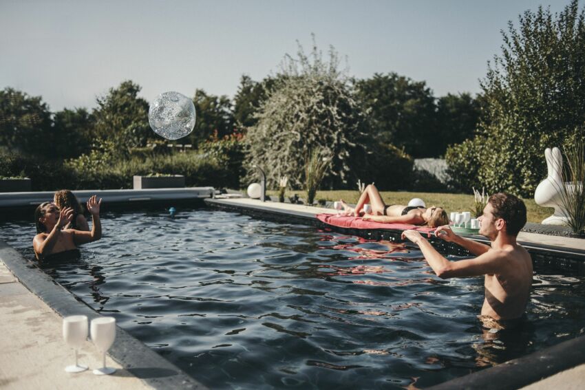 Labarïck Française : piscines SWIM, pour créer un espace de sport et de détente chez soi &nbsp;&nbsp;