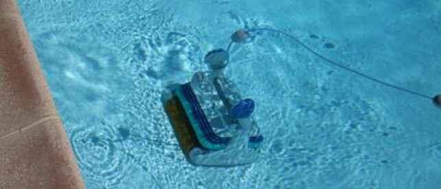 Le branchement d'un robot de piscine