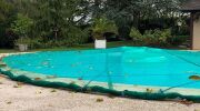 Le filet anti-feuilles pour piscine