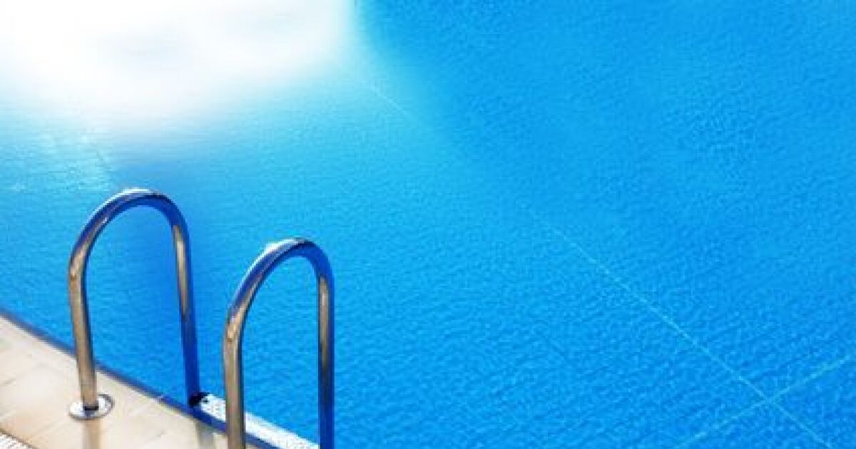 Le Fond De Piscine Curve Une Forme De Fond Adaptee Pour Toute La Famille Guide Piscine Fr