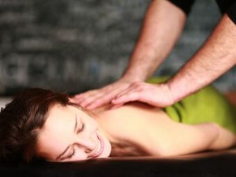 Le massage relaxant : un moment de détente assuré