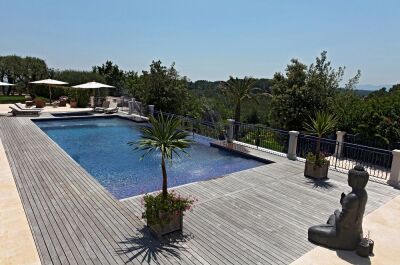 Le prix d’une plage de piscine