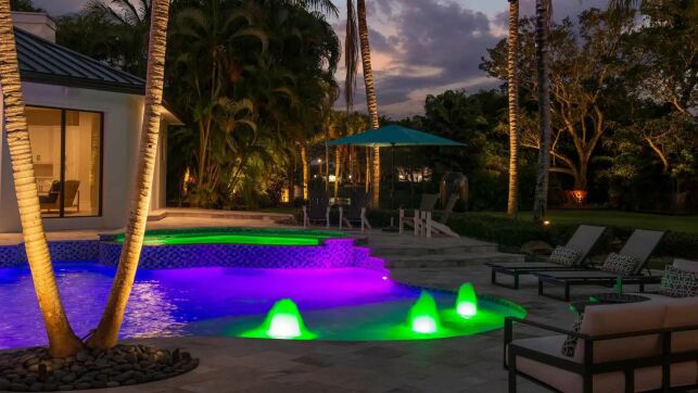 Avec leur faible consommation d'énergie et leur longue durée de vie, les lampes LED sont un choix économique et écologique pour votre piscine.