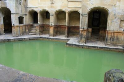 Les bains romains : ancêtres des thermes
