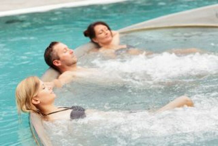 Les bienfaits des massages sous l'eau Les bienfaits des massages sous l'eau