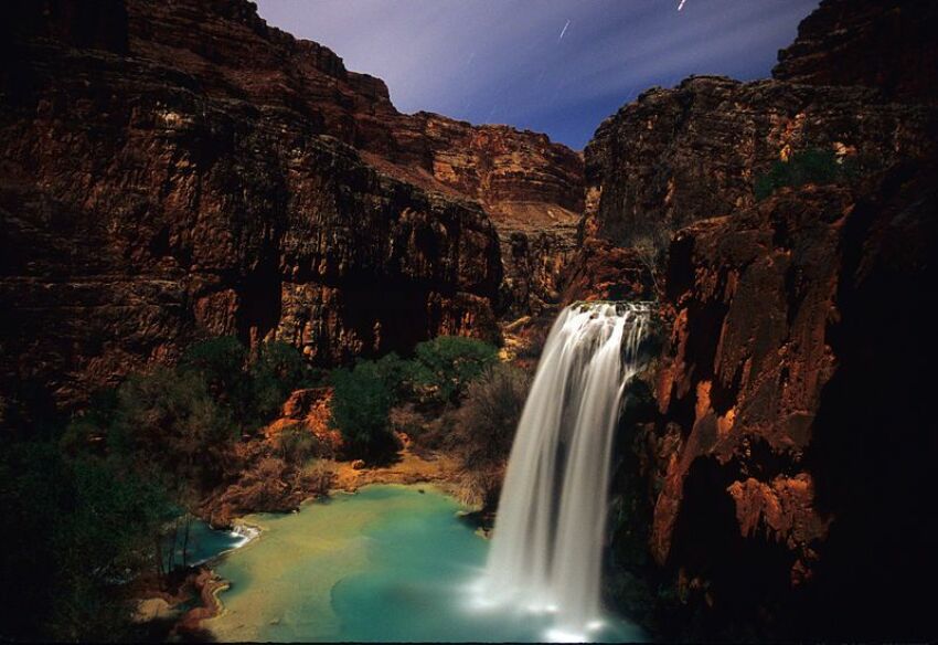 Les Chutes d'Havasu de nuit&nbsp;&nbsp;