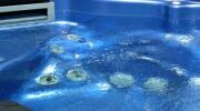 Les projecteurs subaquatiques pour spa