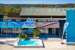 Piscines Ibiza enrichit son réseau