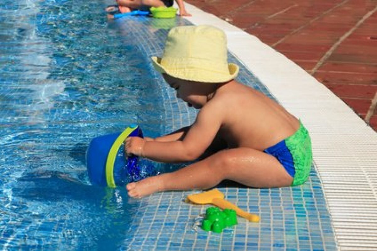 Maillot couche bébé piscine et mer - Les Petits Protégés