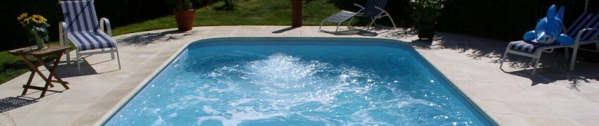 Mini piscine Spacium par Piscines Dugain&nbsp;&nbsp;