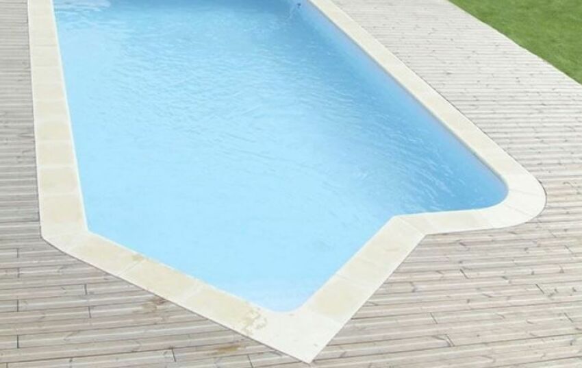 Modèle de piscine Dugance, par Piscines Dugain&nbsp;&nbsp;