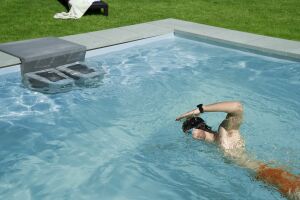 Nager à contre-courant dans sa piscine avec BINDER EasyStar