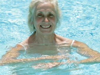 Nager à plus de 70 ans