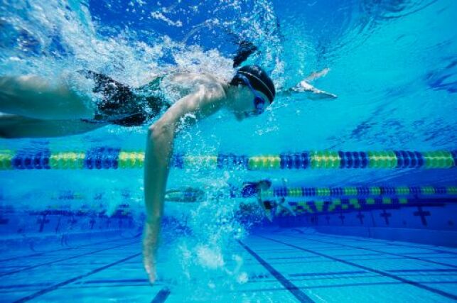 Natation : les objectifs d’un échauffement