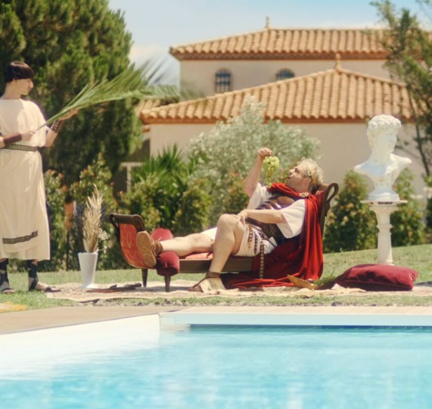 Nouvelle campagne Piscines Ibiza : « Piscines Ibiza, des piscines qu’on n’oublie pas » 