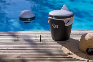 Ofi : l’objet connecté et design qui analyse l’eau de votre piscine