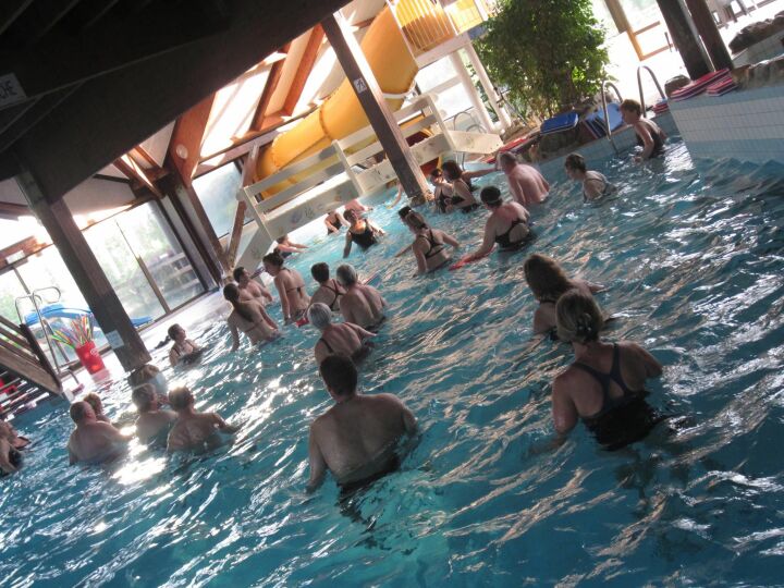 Les séances d'aquaygm à la piscine de Fontaine Simon Les séances d'aquaygm à la piscine de Fontaine Simon