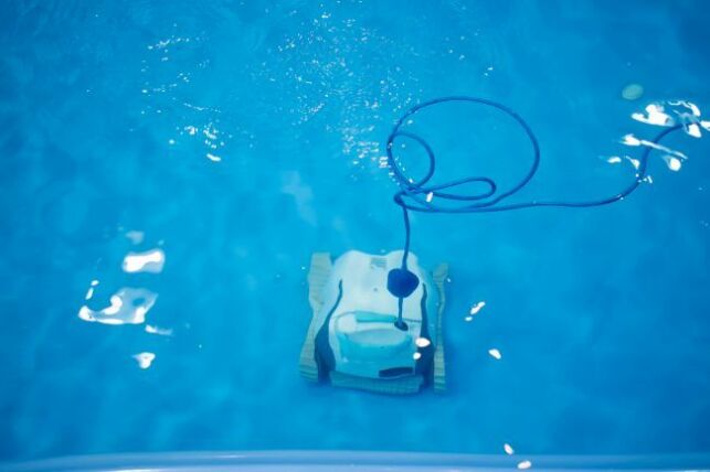 Peut-on laisser un robot dans la piscine ?