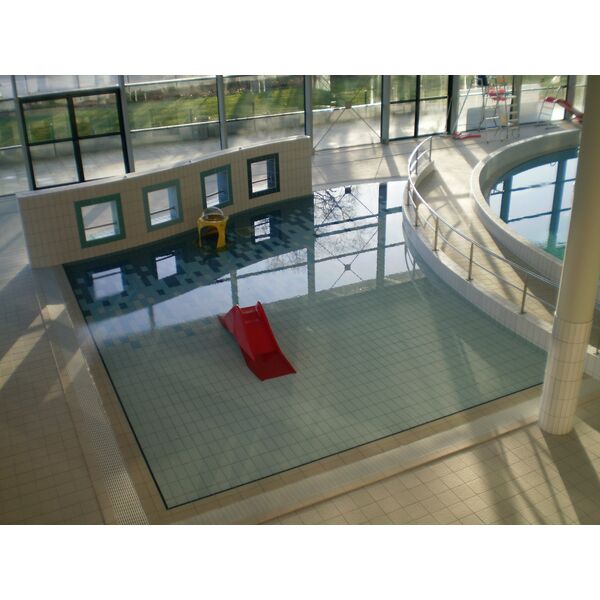 Piscine de la Conterie à Chartres de Bretagne Horaires, tarifs et