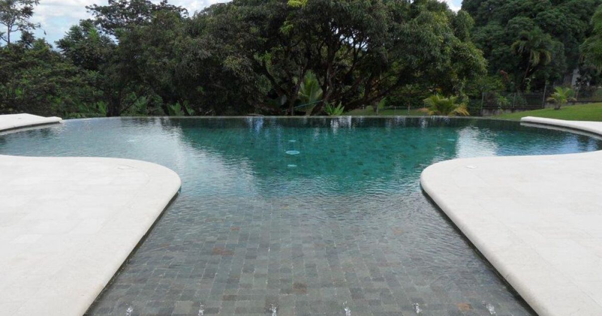 Piscine Miroir Facile Avec La Solution Innovante Isi Miroir