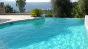 Piscine à l’ombre