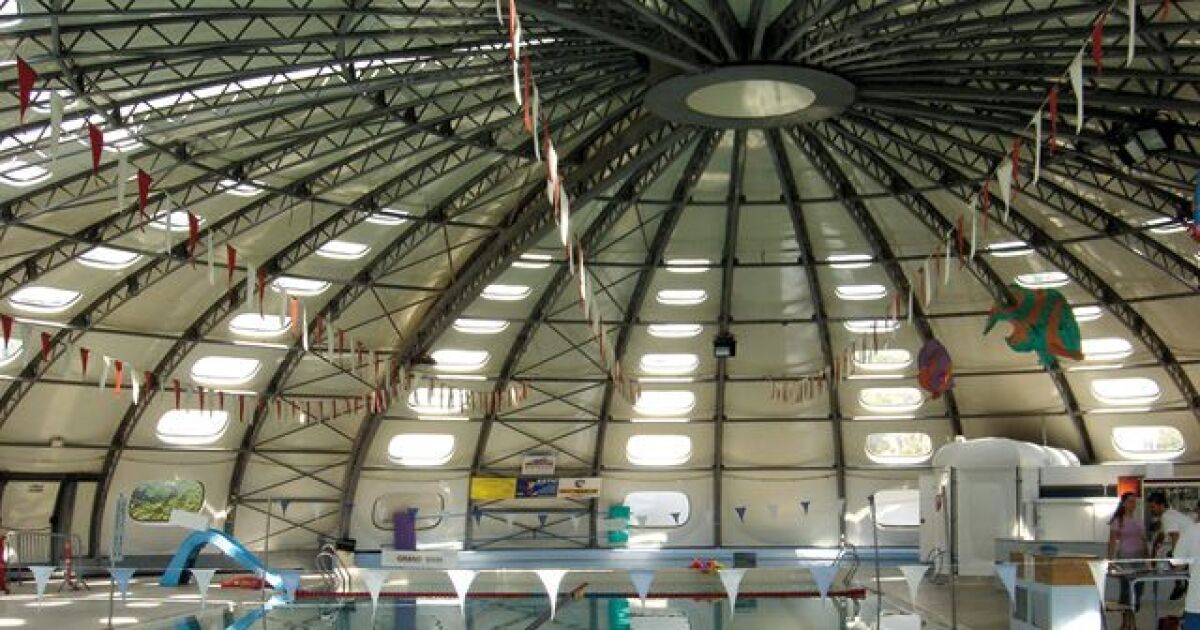 piscine a saint laurent du var 24413 1200 630