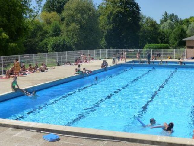 Piscine à Vouillé Piscine à Vouillé