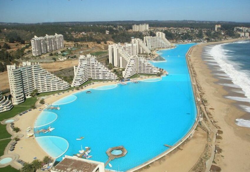 Piscine d'Algarrobo, plus grande piscine du monde, Chili&nbsp;&nbsp;