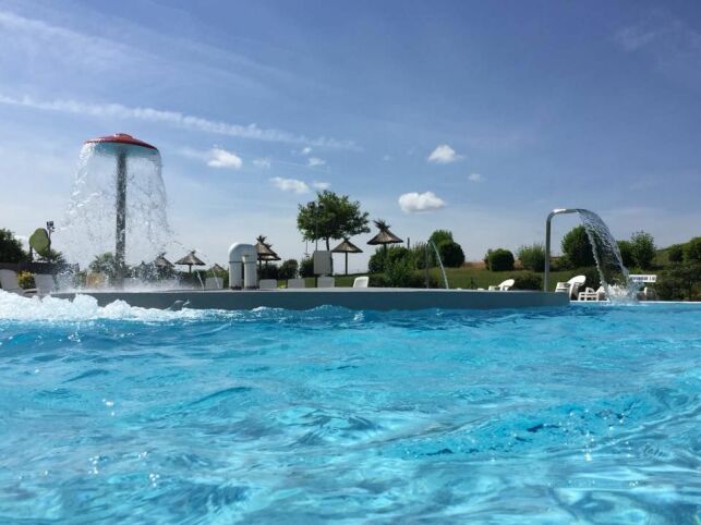 Piscine Aquabulle à Laval