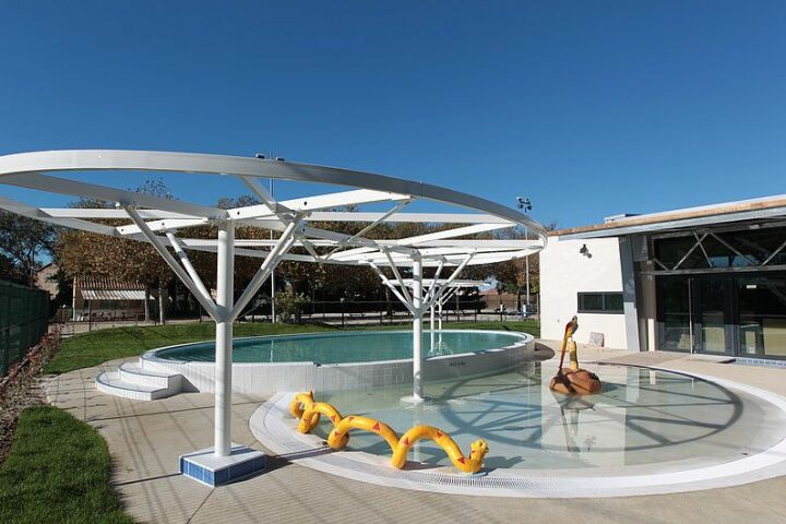 Piscine Aqualud à Entressen Piscine Aqualud à Entressen