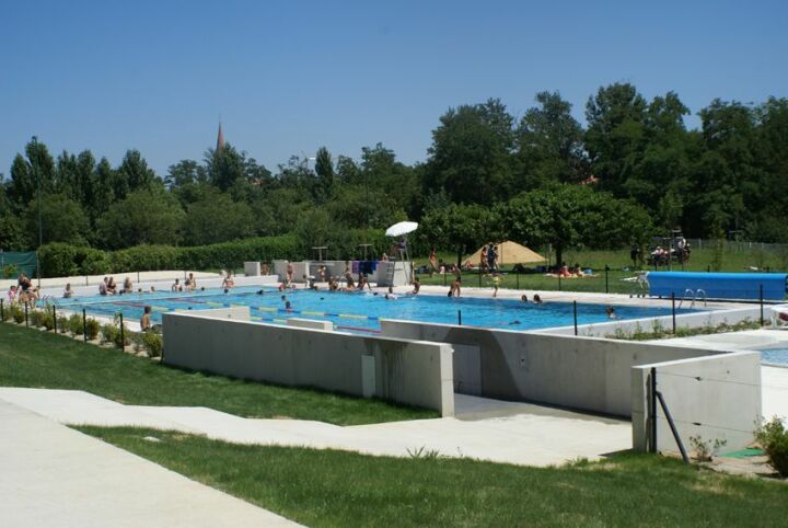 Piscine Aqualudia à Muret après la réhabilitation de 2014 Piscine Aqualudia à Muret après la réhabilitation de 2014