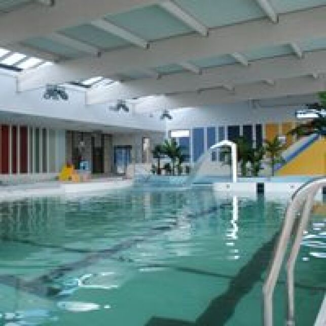 Le bassin sportif de la piscine Aquatis à Vitry en Artois