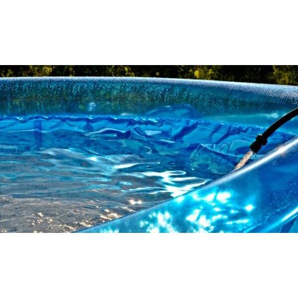 La Piscine Autoportante Variante De La Piscine Gonflable