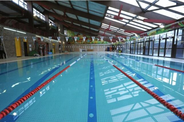 Piscine Bernard Lafay à Paris (17e)