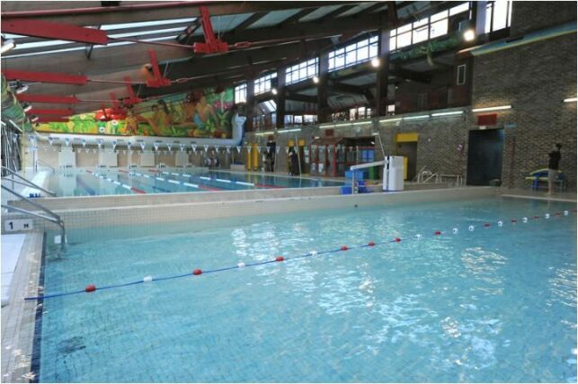 Piscine Bernard Lafay à Paris (17e)