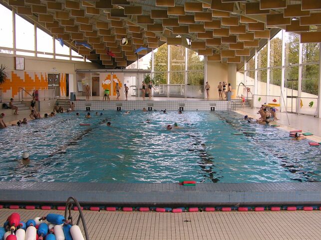 Piscine Chemin Vert à Caen : le bassin sportif