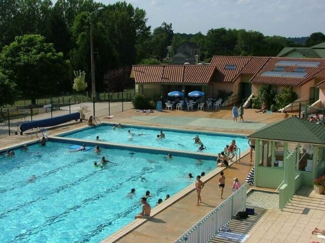 Piscine de Châlus