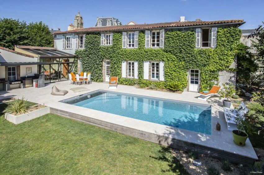 Piscine de forme angulaire de moins de 40m² - Trophée d'Argent - Photo : Fred Pieau&nbsp;&nbsp;