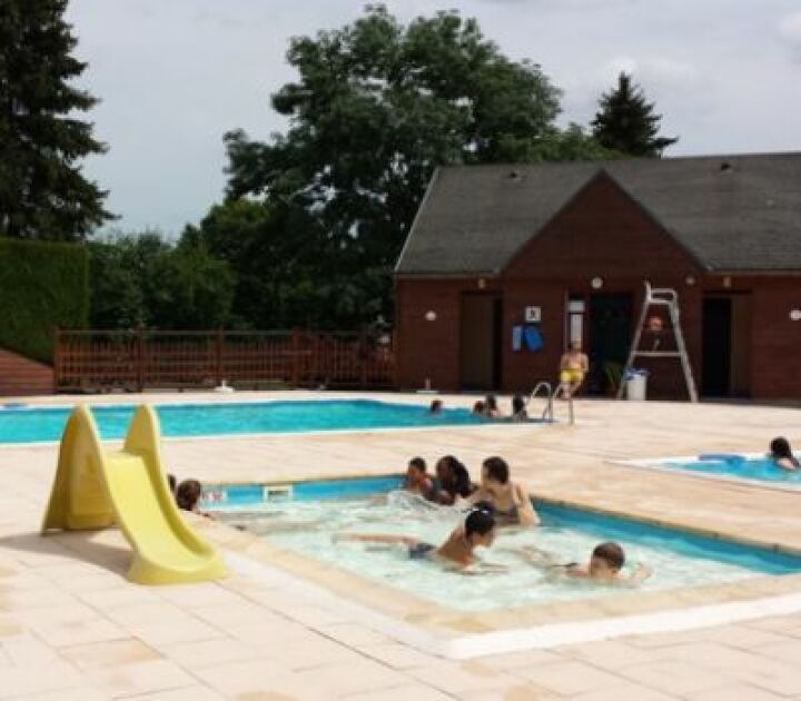 Piscine de Laveissiere Piscine de Laveissiere