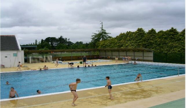 Piscine de Pleyber Christ