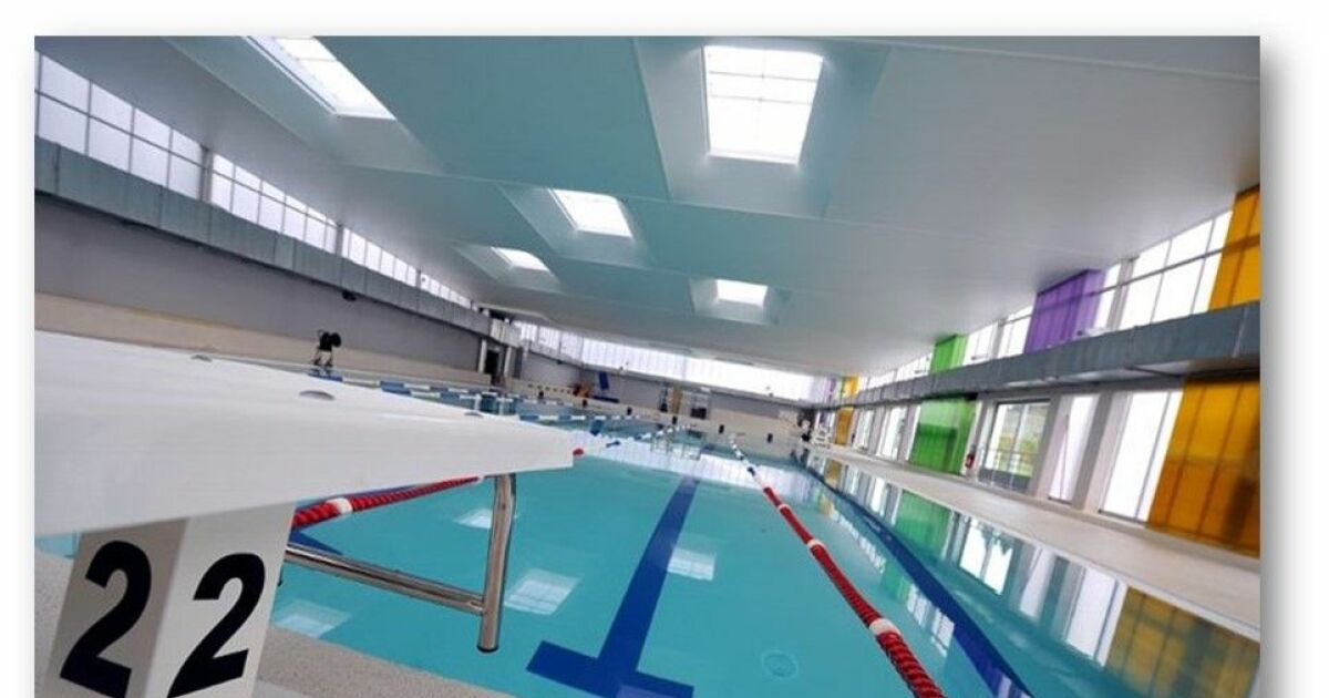 Piscine des Vauroux à Mainvilliers - Horaires, tarifs et photos - Guide ...