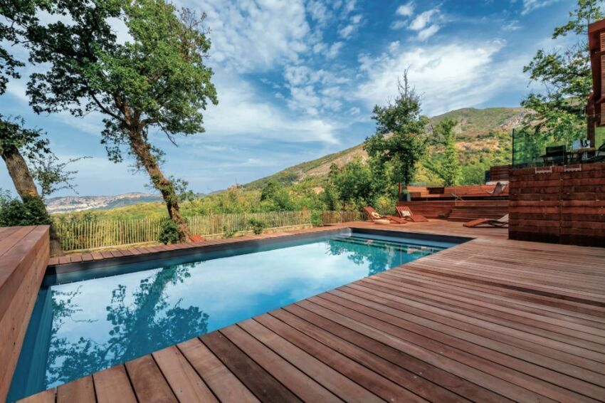 Piscine en panneaux vinyle acier galvanisé, primée aux Trophées de la Piscine et du Spa 2023 