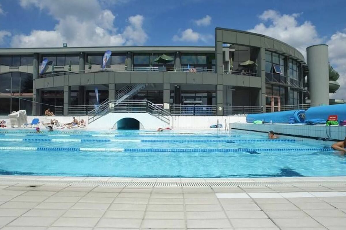 Piscine De Canteleu