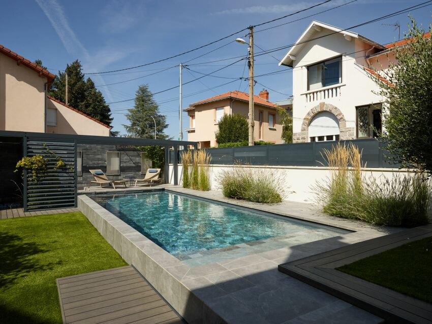 Piscine familiale urbaine, par Carré Bleu Clermont-Ferrand - Lise Marchal Paysage&nbsp;&nbsp;