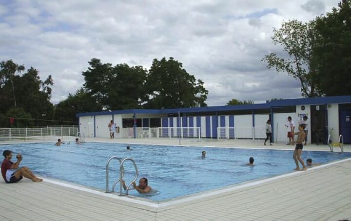 Piscine Le Lac de Loire à Vineuil Piscine Le Lac de Loire à Vineuil