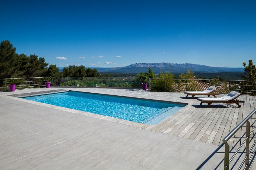 Piscine Magiline, réalisée par l'agence Blue Dream d'Aix en Provence&nbsp;&nbsp;