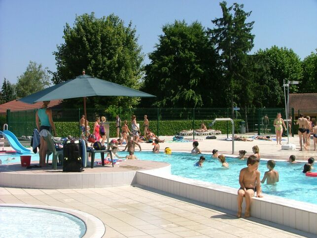 La piscine communautaire à Varennes sur Allier